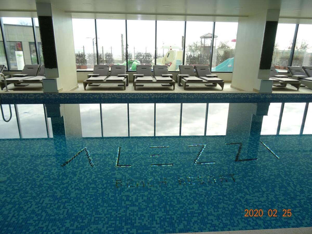 Apartament EDU Alezzi Beach Resort Năvodari Exterior foto